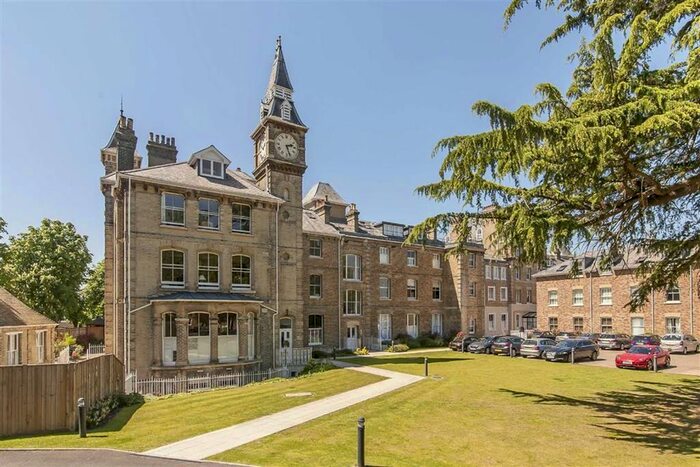 2 Bedroom Flat To Rent In Langdon Park, Teddington, TW11