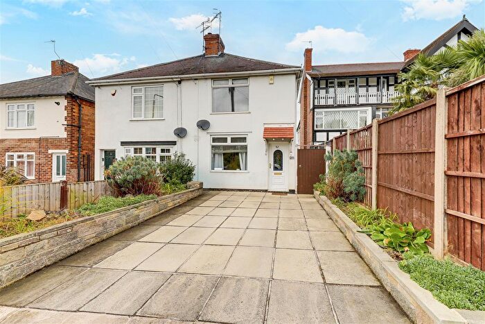 2 Bedroom Semi-Detached House For Sale In Coppice Road, Arnold, Nottinghamshire, NG5