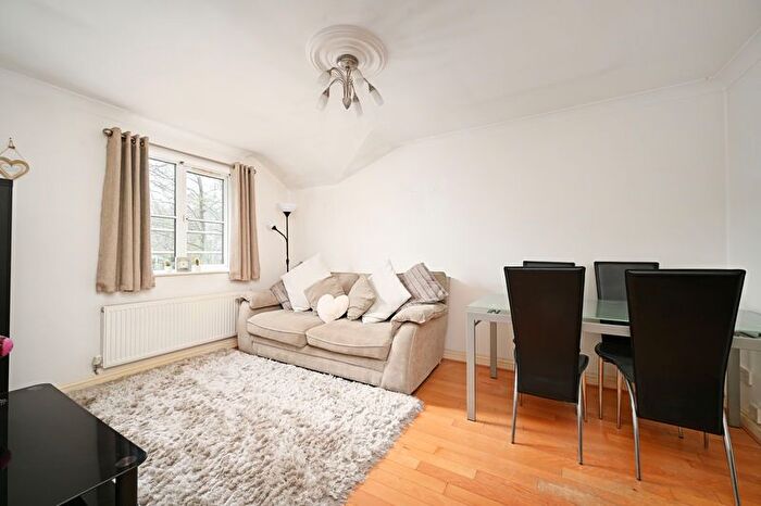2 Bedroom Flat For Sale In Fairfield Heights, Fulwood Road, Sheffield, S10