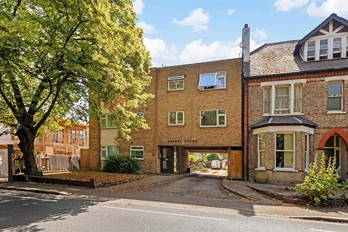 1 Bedroom Flat For Sale In Cambridge Road, Bromley, BR1