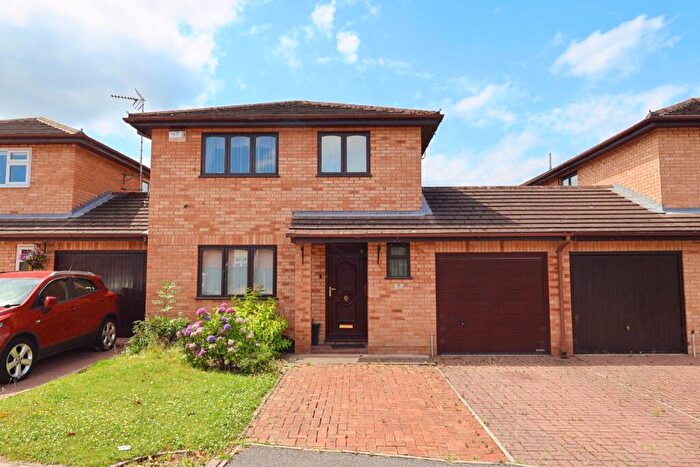 3 Bedroom Detached House For Sale In Rydal Court, Wrexham, LL13