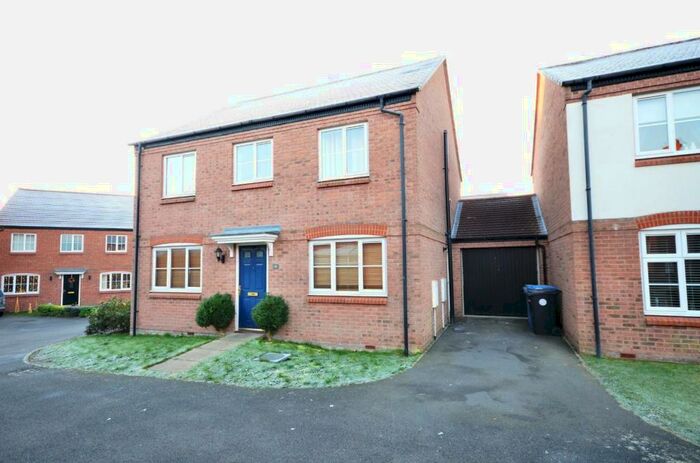 4 Bedroom Detached House To Rent In Four Double Bedrooms - Mulberry Close, Desborough, Kettering, NN14