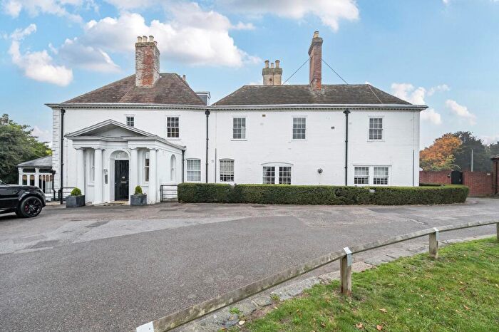 1 Bedroom Flat For Sale In London Road, Faversham, ME13