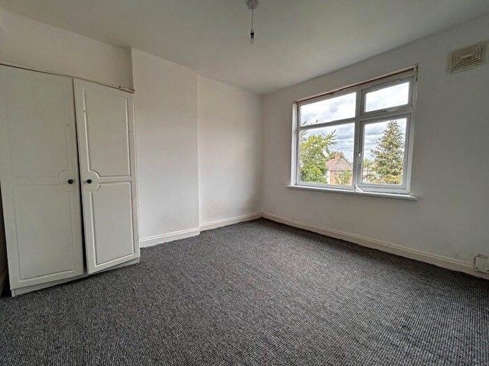 3 Bedroom Property To Rent In Fourth Avenue, Luton, LU3