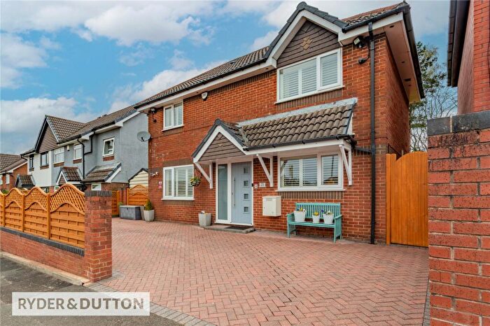 3 Bedroom Detached House For Sale In Blackshaw Lane, Royton, Oldham, Greater Manchester, OL2