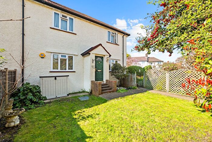 2 Bedroom Maisonette For Sale In Bucknills Close, Epsom, KT18