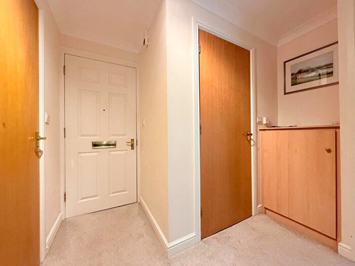 1 Bedroom Flat To Rent In Glenmoor Road, West Parley, Ferndown, BH22