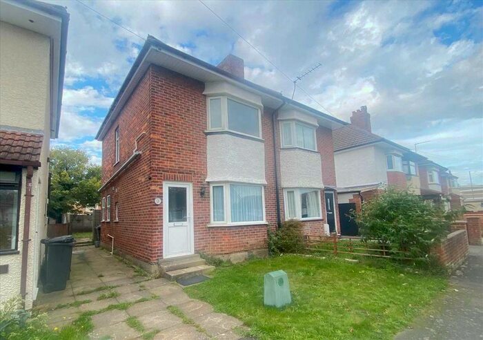 3 Bedroom Semi-Detached House To Rent In Cattistock Road, Bournemouth, BH8