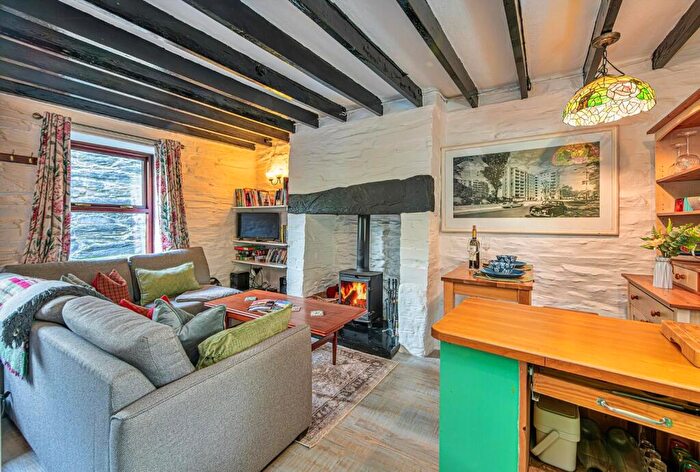 2 Bedroom Terraced House For Sale In Pentre Bont, Dolwyddelan, LL25