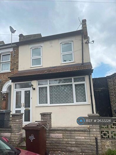 3 Bedroom Terraced House To Rent In Marlborough Road, London, E15