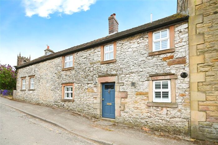 4 Bedroom Semi-Detached House For Sale In Church Street, Hartington, Buxton, Derbyshire, SK17
