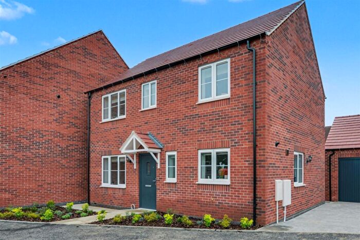 4 Bedroom Detached House For Sale In Olive Grove, Chaddesden, DE21