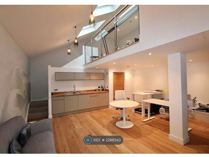 1 Bedroom Flat To Rent In Portland Road, Malvern, WR14