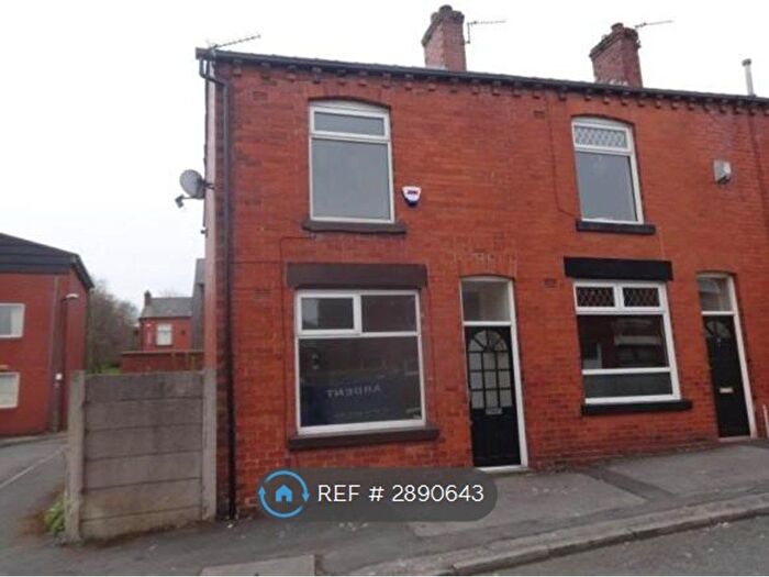 2 Bedroom Terraced House To Rent In Huxley St, Bolton, BL1