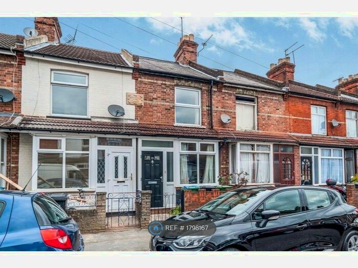 2 Bedroom Terraced House To Rent In Parker Street, Watford, WD24