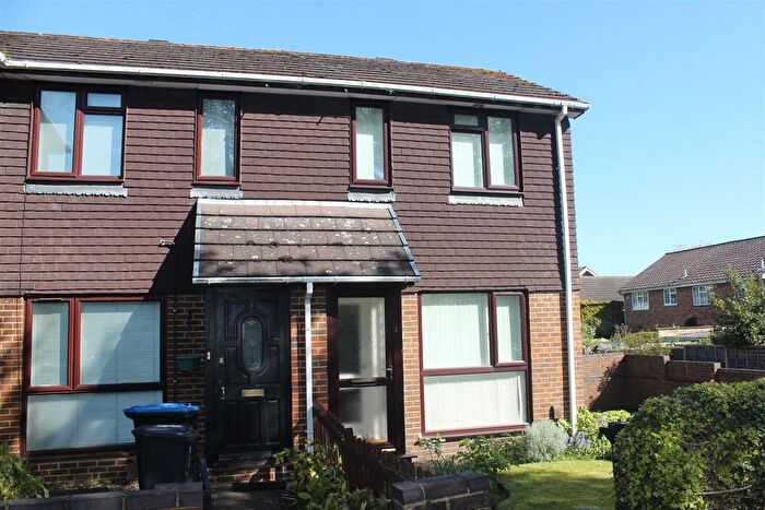 1 Bedroom Terraced House To Rent In South Road, Englefield Green, TW20