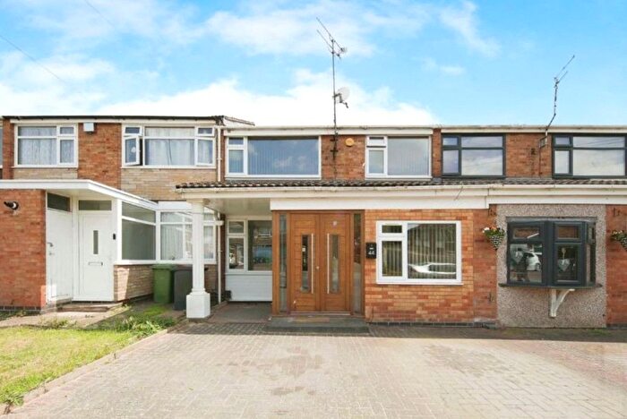 3 Bedroom Terraced House For Sale In Tregorrick Road, Exhall, Coventry, CV7