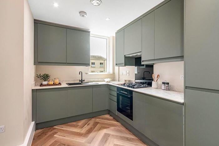2 Bedroom Flat For Sale In Sydenham Road, London, SE26