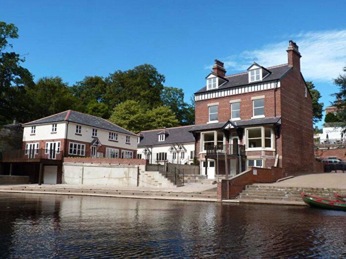 2 Bedroom Apartment To Rent In Waterside, Knaresborough, HG5
