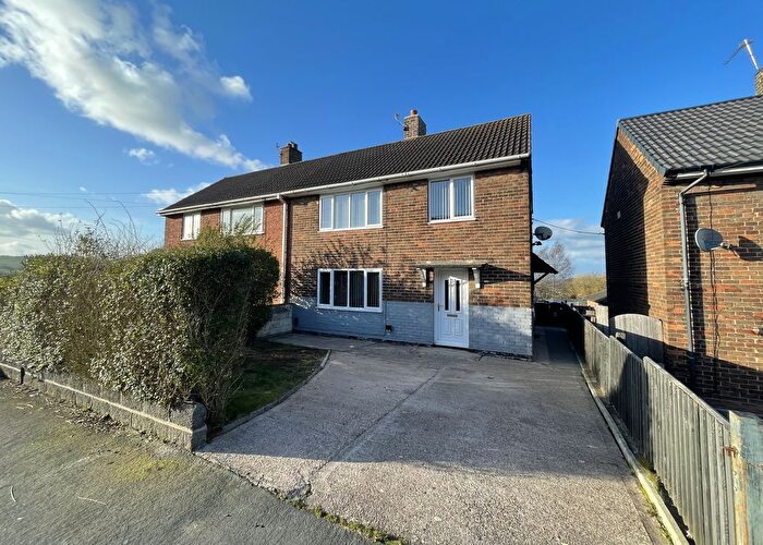 3 Bedroom Semi-Detached House To Rent In Edgeley Road, Biddulph, ST8