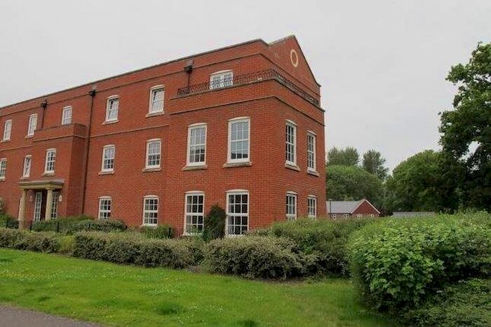 2 Bedroom Flat To Rent In Sherfield-On-Loddon, Hook, RG27