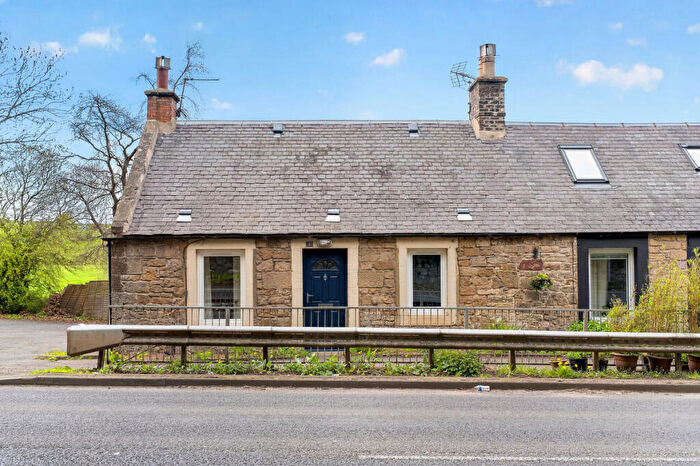 3 Bedroom Cottage For Sale In Hatton Mains Cottages, Kirknewton, EH27