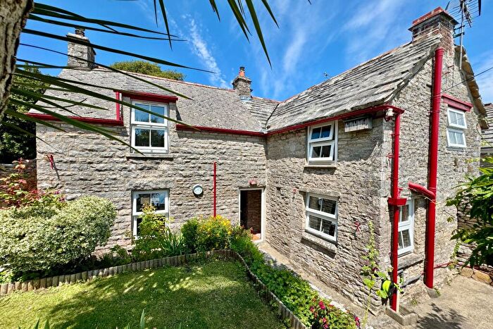 3 Bedroom Link Detached House For Sale In High Street, Langton Matravers, BH19