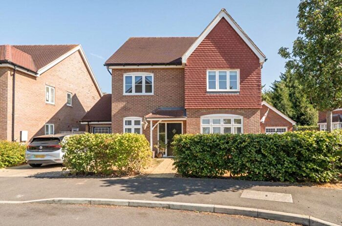 4 Bedroom House For Sale In Chinnor, Oxfordshire, OX39