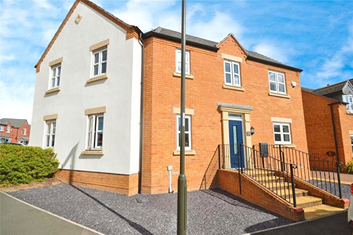 3 Bedroom Semi-Detached House For Sale In Redbrick Gardens, Swadlincote, Derbyshire, DE11