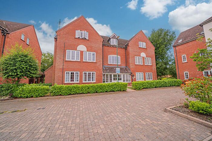 2 Bedroom Apartment For Sale In Foxley Drive, Catherine-De-Barnes, B91
