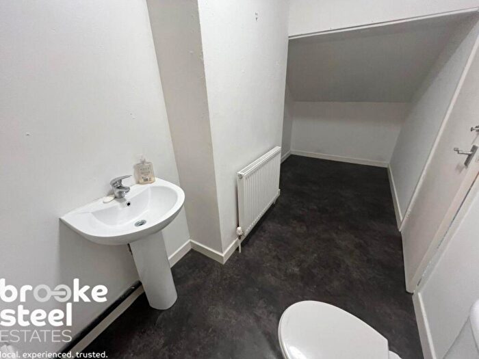 1 Bedroom Apartment To Rent In Charles Lane, Haslingden, BB4