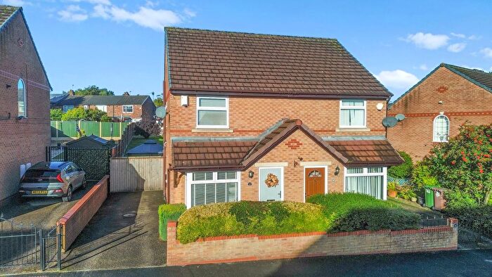 3 Bedroom Semi Detached House For Sale In Ridgewood Drive, St. Helens, WA9