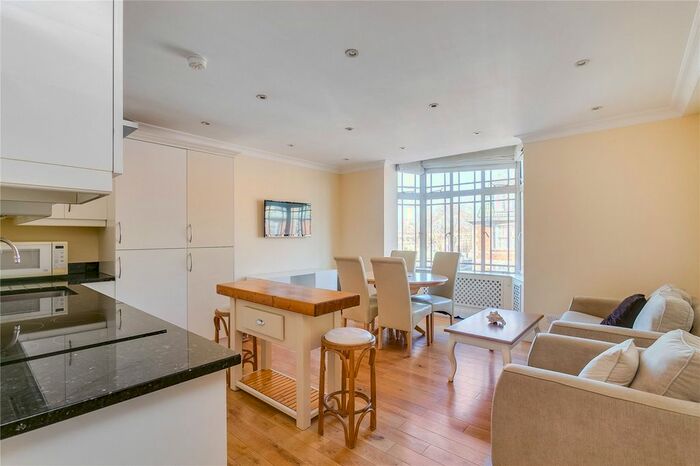 2 Bedroom Flat To Rent In Arthur Court, Queensway, London, W2