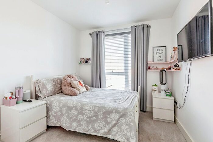 2 Bedroom Flat For Sale In Faraday Road, Locking, Weston-Super-Mare, Somerset, BS24