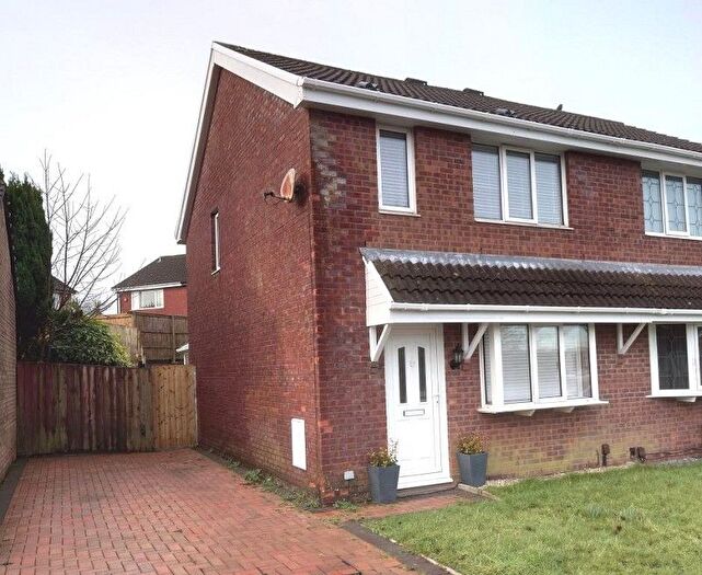 3 Bedroom Semi-Detached House To Rent In Llysgwyn, Llangyfelach, Swansea, SA6