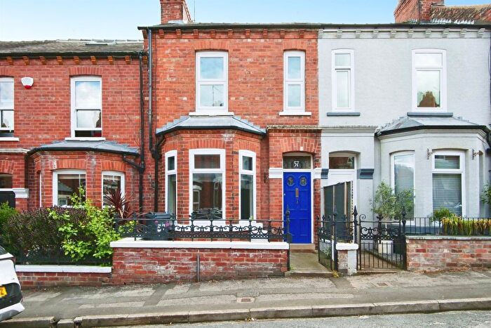 2 Bedroom Terraced House For Sale In Murray Street, York, YO24