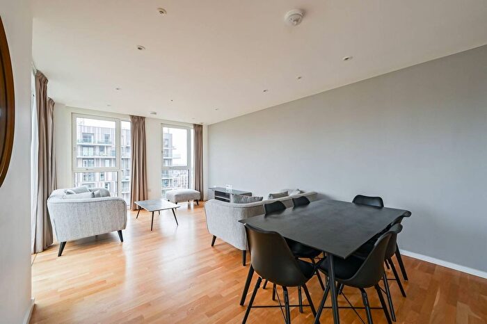 3 Bedroom Flat To Rent In Penny Brookes Street, East Village, Stratford, London, E20