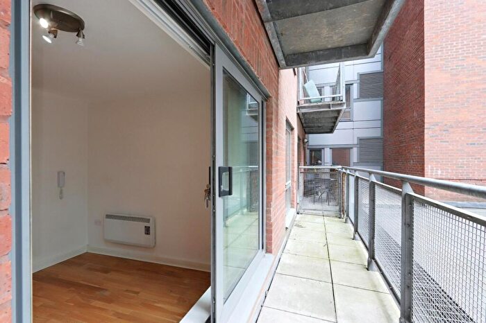 1 Bedroom Apartment To Rent In Scotland Street, Sheffield, South Yorkshire, S3