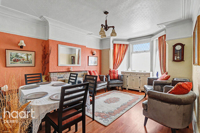 4 Bedroom Semi Detached House For Sale In Palmerston Street, Derby, DE23