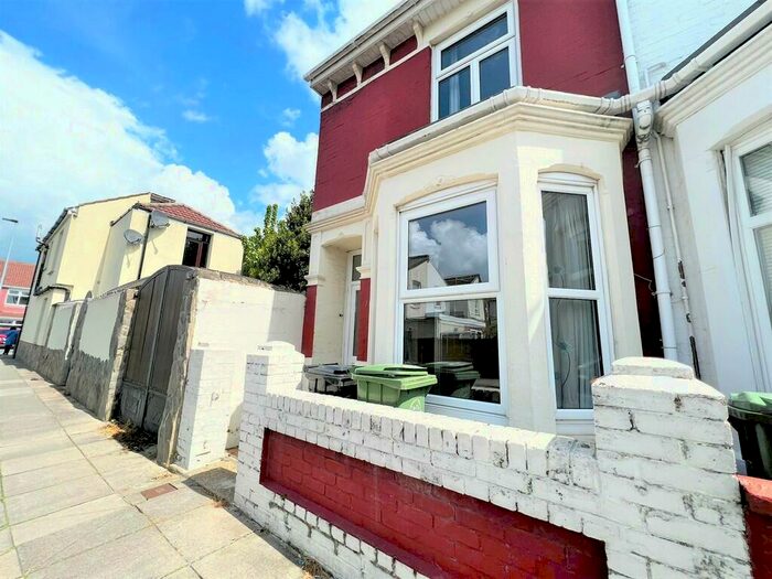 3 Bedroom End Of Terrace House To Rent In Widley Road, Stamshaw, PO2