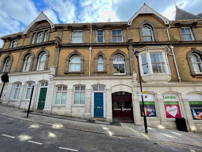 2 Bedroom Flat To Rent In Steephill Road, Shanklin, PO37