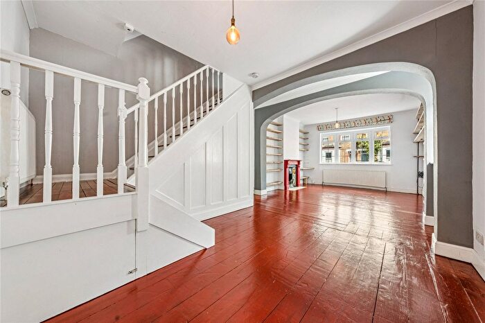 5 Bedroom End Of Terrace House To Rent In Newry Road, Twickenham, TW1