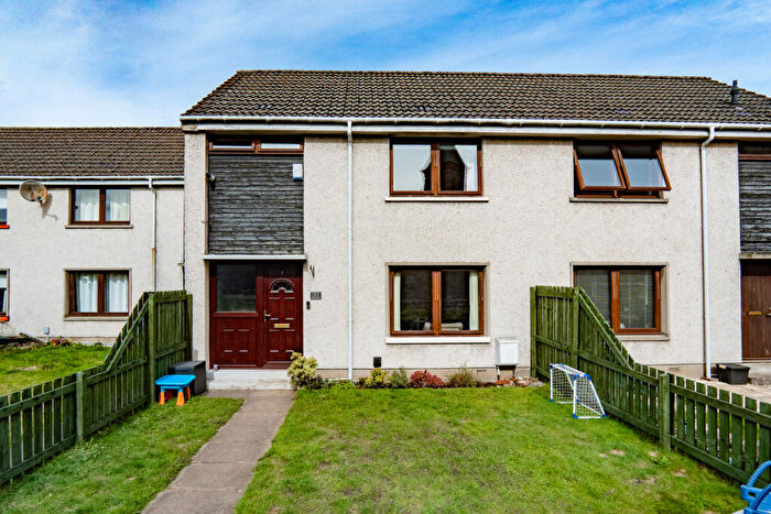 3 Bedroom Terraced House For Sale In Kirkside, Alness, IV17