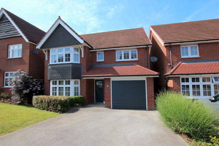 4 Bedroom Detached House For Sale In Graburn Way, Barton-upon-Humber, DN18