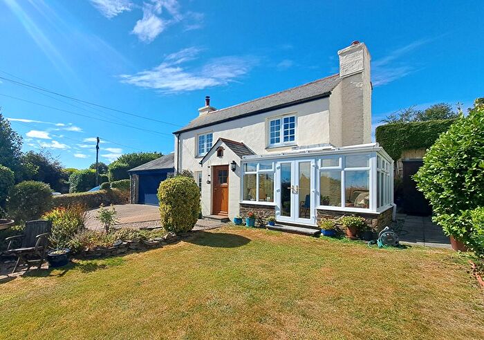 4 Bedroom Detached House For Sale In Rising Sun, Callington, Cornwall, PL17