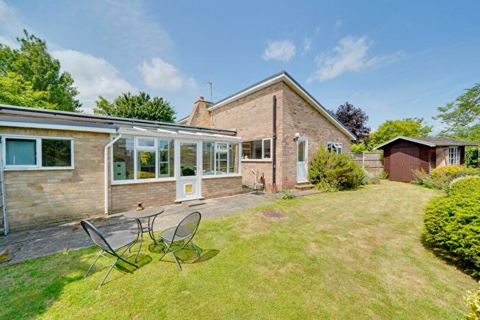 2 Bedroom Detached Bungalow For Sale In Chestnut Close, St. Ives, Cambridgeshire, PE27