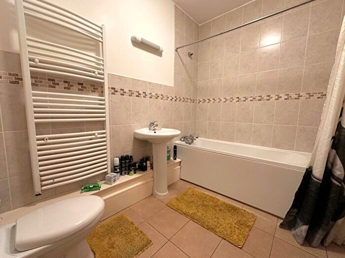 1 Bedroom Flat For Sale In Cinnabar House, Poulton Road, LA4