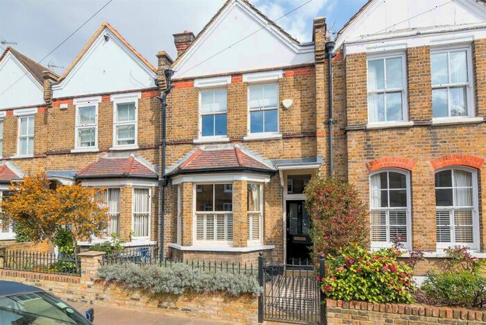 3 Bedroom Terraced House To Rent In Grove Road, Barnes, SW13