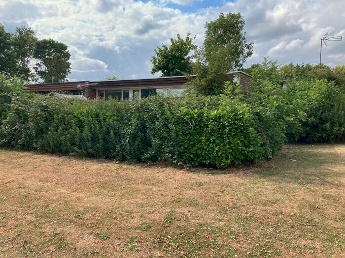 2 Bedroom Maisonette To Rent In Old Groveway, Simpson, Milton Keynes, MK6