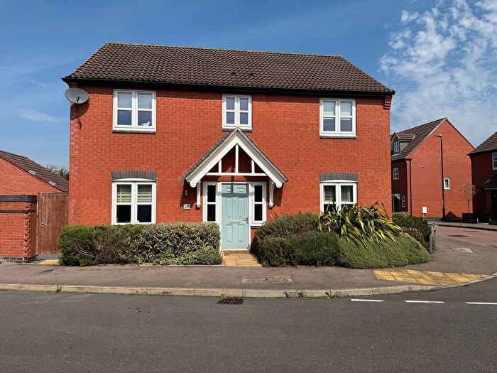 4 Bedroom Detached House For Sale In Old Farm Lane, Longford, CV6